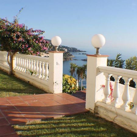 Agi Bella Panoramica Apartment Roses Ngoại thất bức ảnh